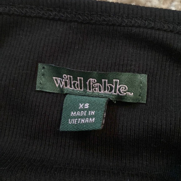 Black bodysuit from forever 21. Size xs. - Picture 3 of 3